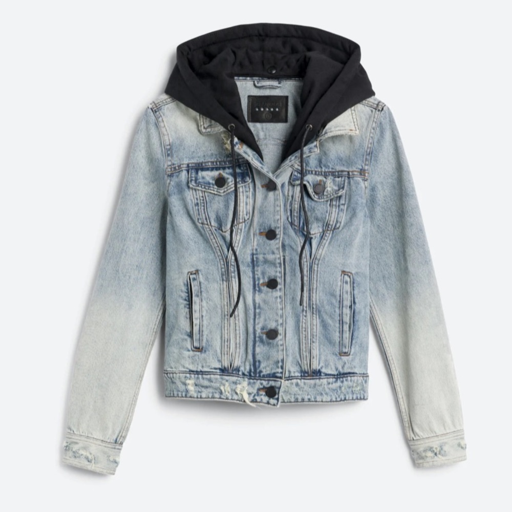 BLANKNYC Jean jacket “casual encounters” NWOT